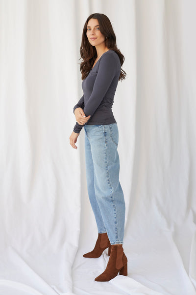 SOFT TOUCH L/S V-NECK - V NECK L/S - Majestic Filatures North America